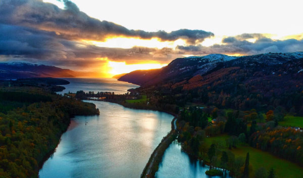 Lago Ness Escocia Paisaje