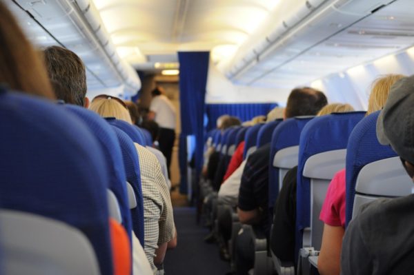 Reglas de etiqueta al viajar en avión