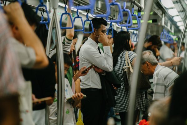 Como evitar los gérmenes mientras viaja